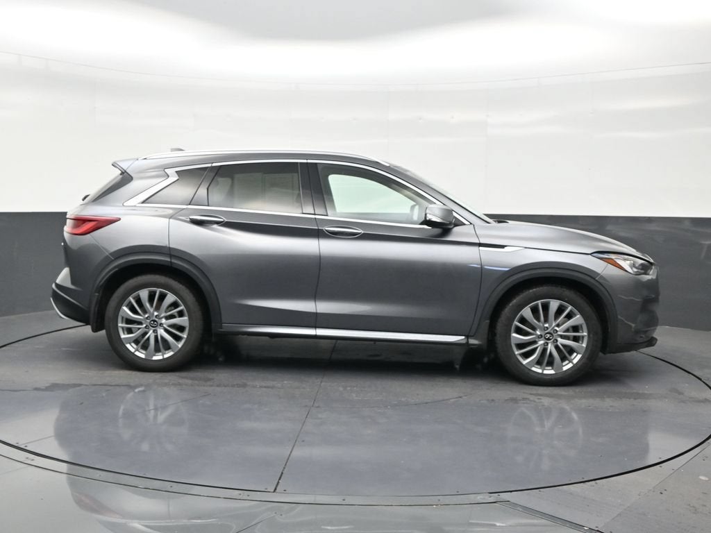 2023 INFINITI QX50 LUXE AWD