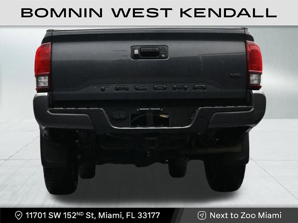 2022 Toyota Tacoma 2WD SR5