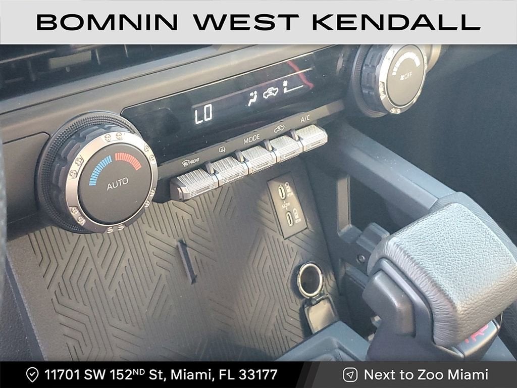 2024 Toyota Tacoma 4WD SR5