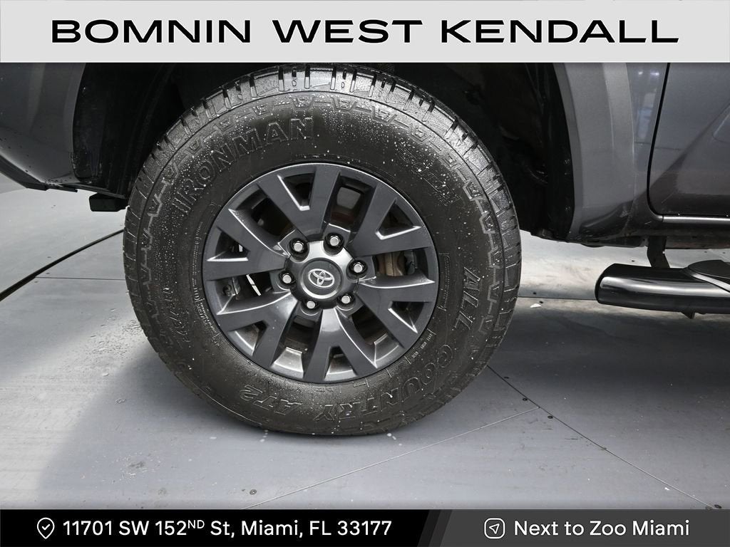 2022 Toyota Tacoma 2WD SR