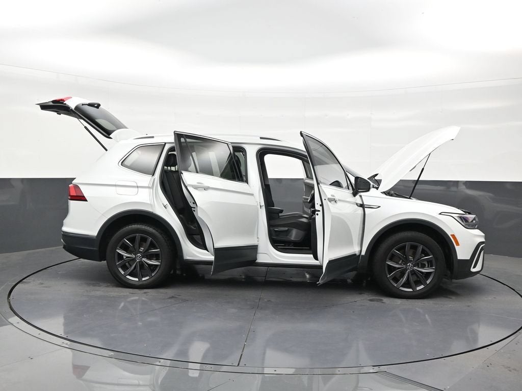 2023 Volkswagen Tiguan SE