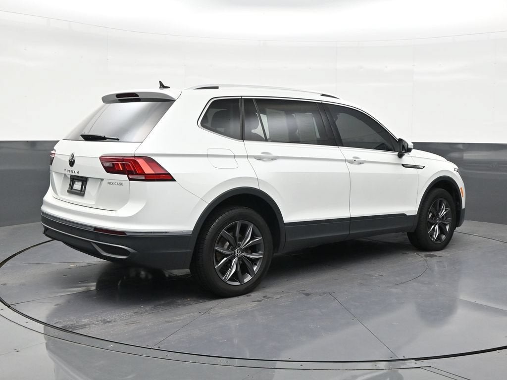 2023 Volkswagen Tiguan SE