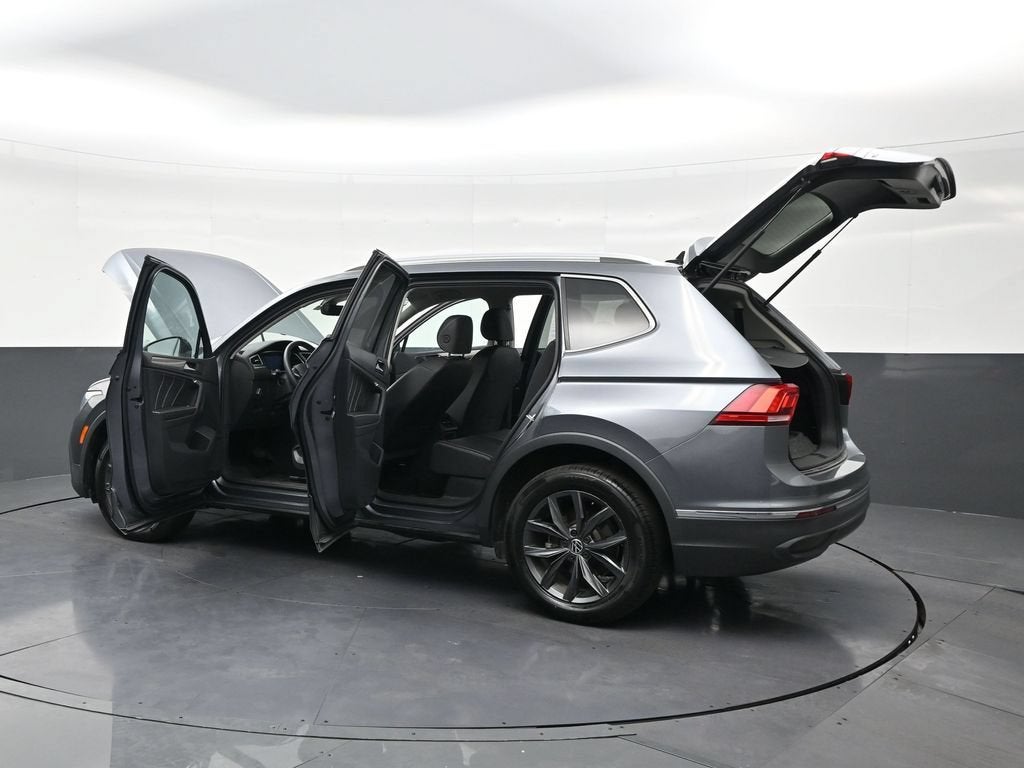 2024 Volkswagen Tiguan 2.0T SE