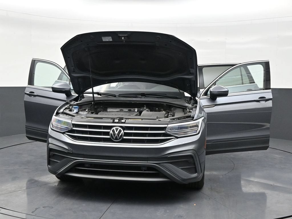 2024 Volkswagen Tiguan 2.0T SE