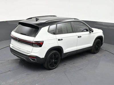 2025 Volkswagen Taos 1.5T SE Black