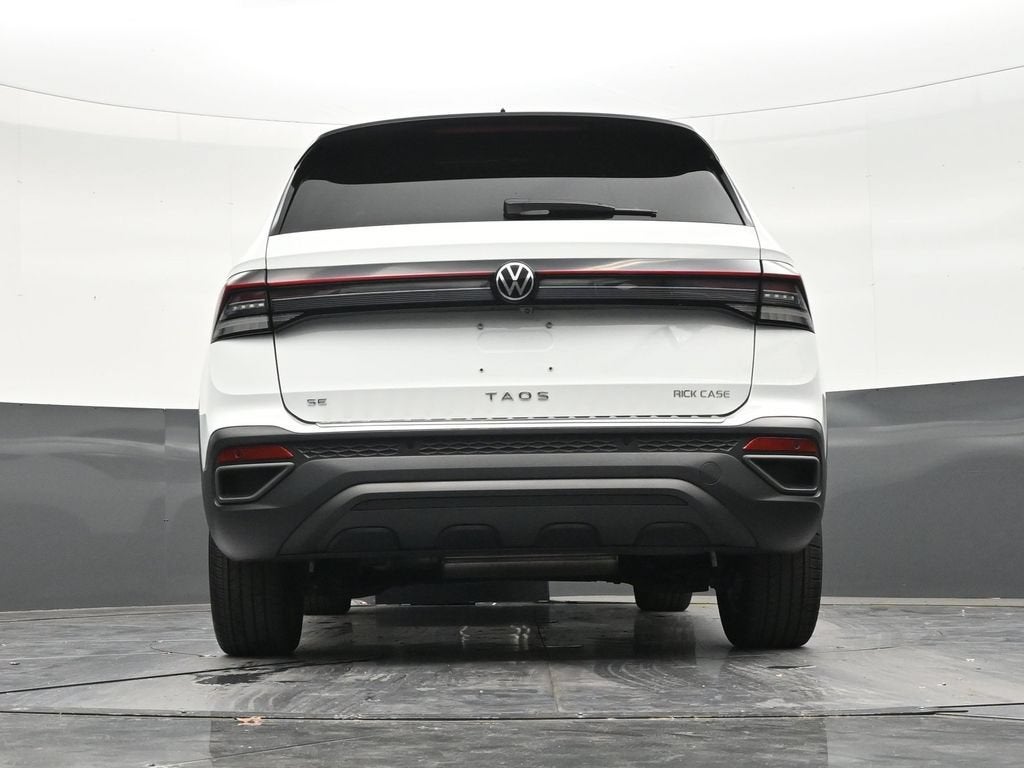 2025 Volkswagen Taos 1.5T SE Black