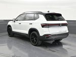 2025 Volkswagen Taos 1.5T SE Black