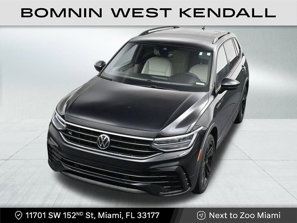 2023 Volkswagen Tiguan SE R-Line Black