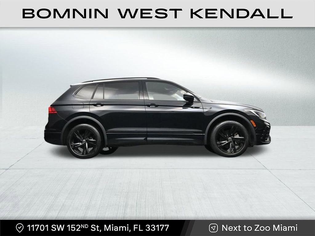 2023 Volkswagen Tiguan SE R-Line Black