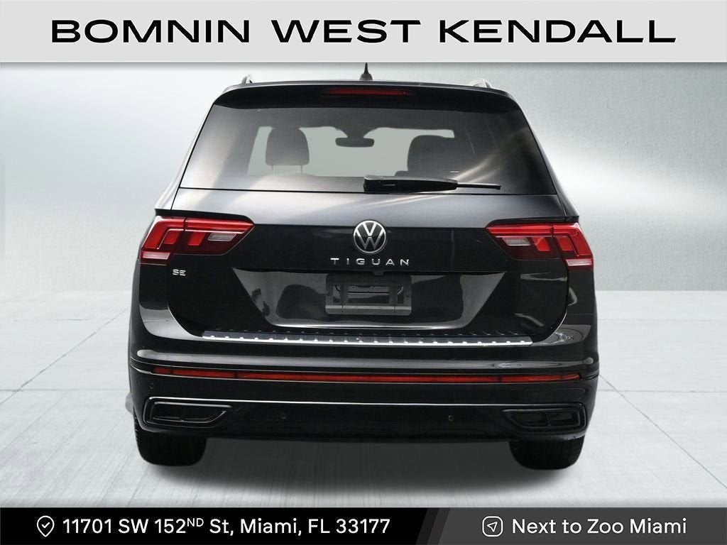 2023 Volkswagen Tiguan SE R-Line Black