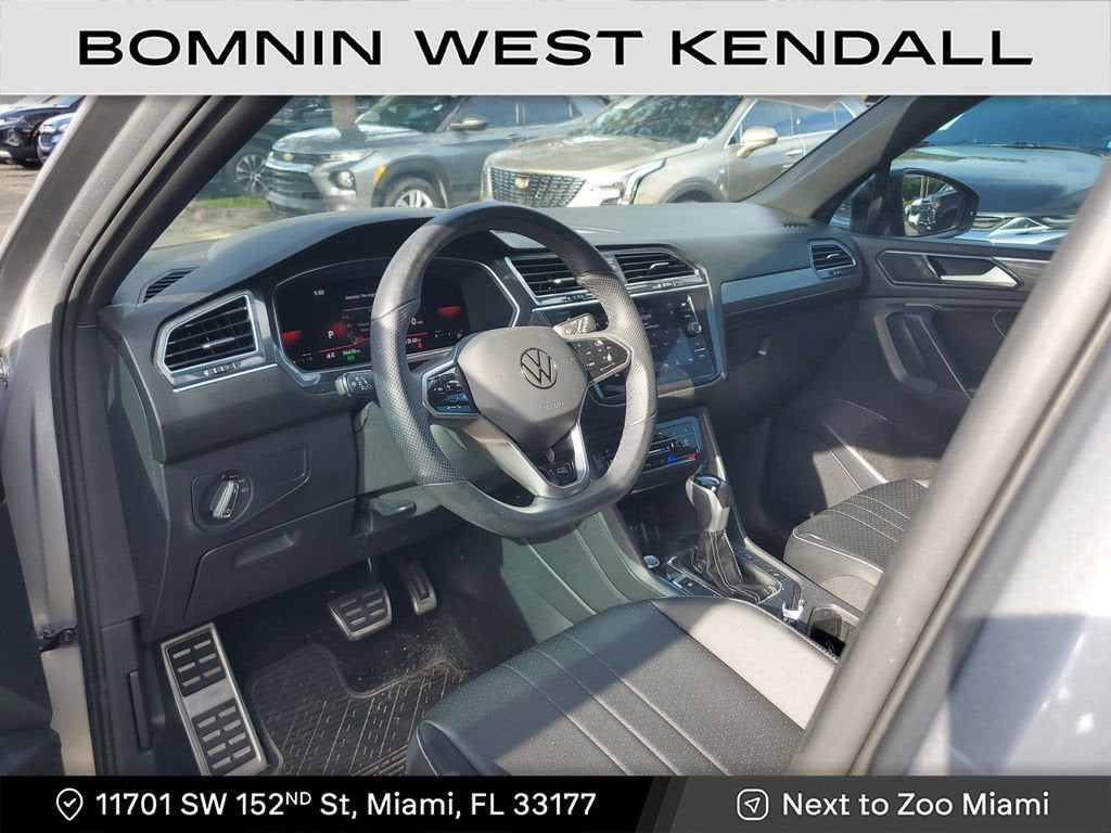 2022 Volkswagen Tiguan SE R-Line Black