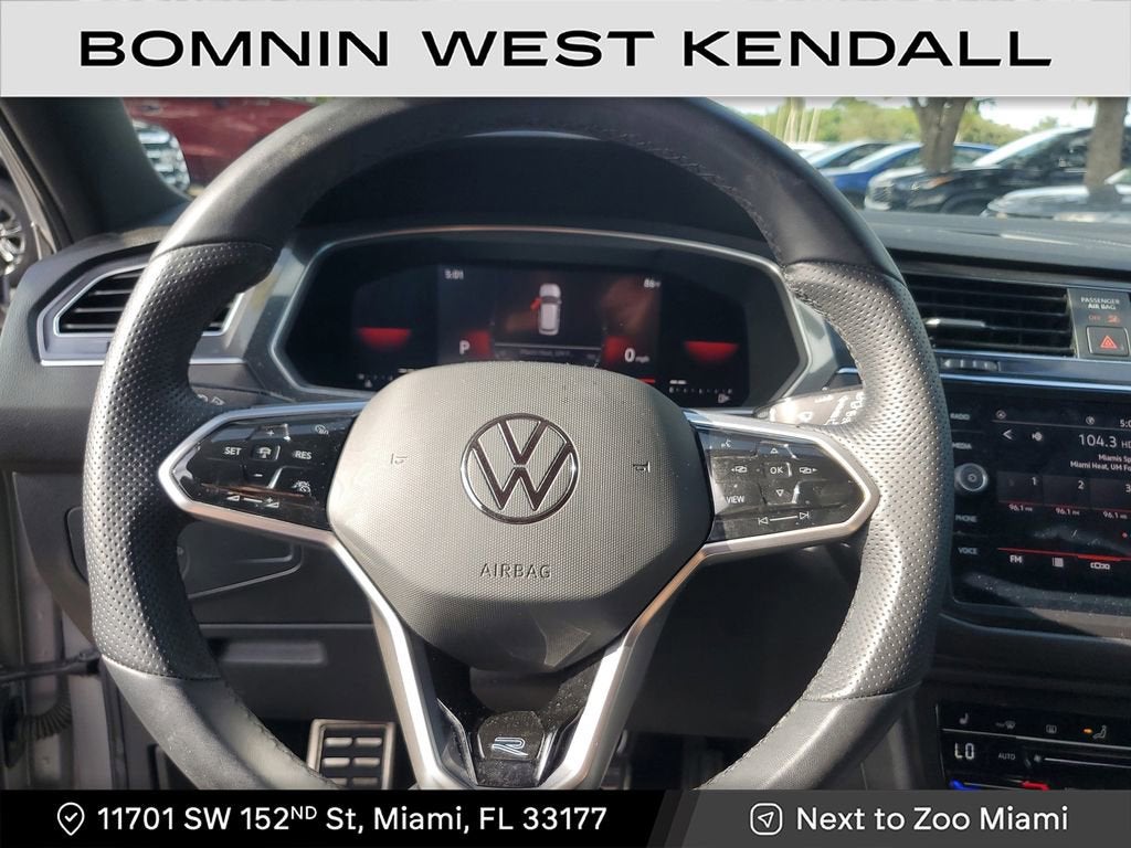 2022 Volkswagen Tiguan SE R-Line Black