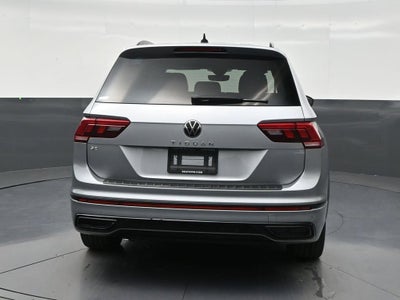 2023 Volkswagen Tiguan SE R-Line Black