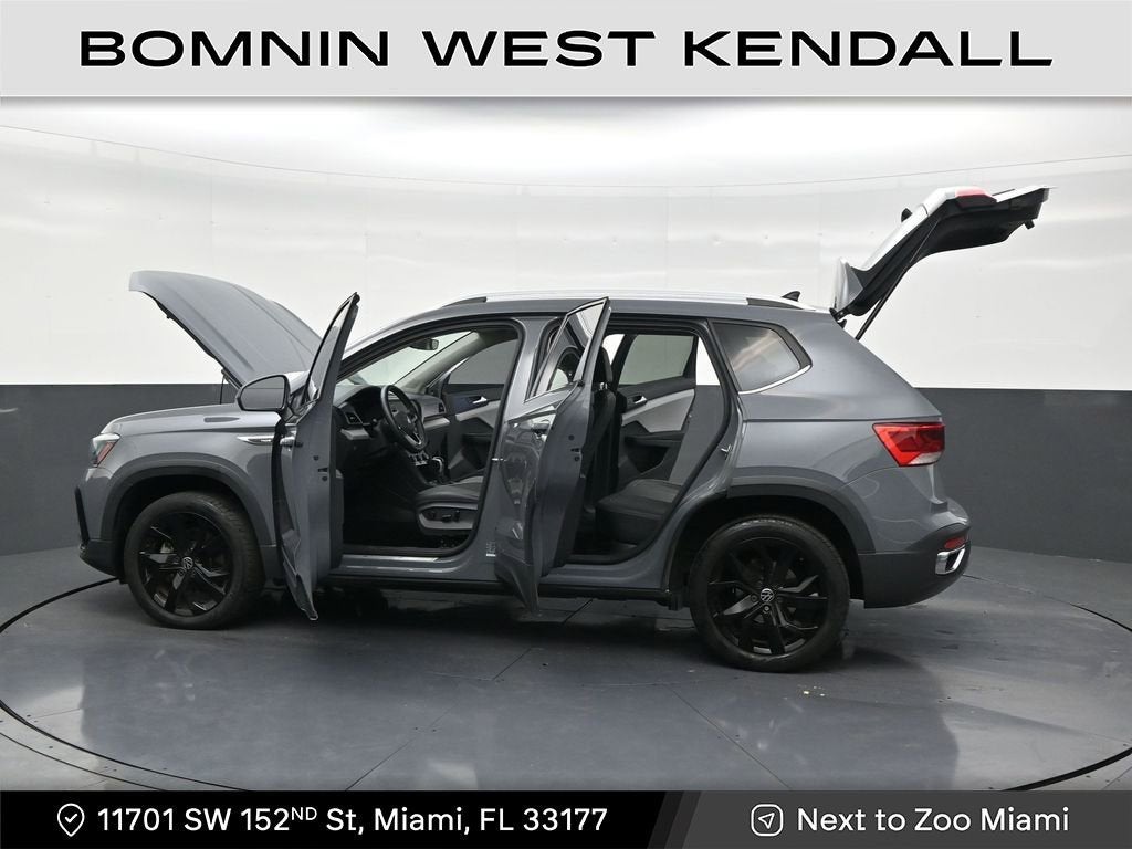 2023 Volkswagen Taos SE