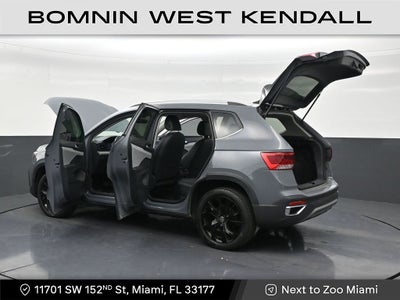2023 Volkswagen Taos SE
