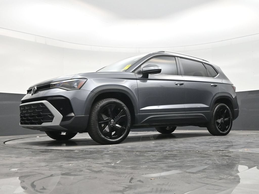 2025 Volkswagen Taos 1.5T SE