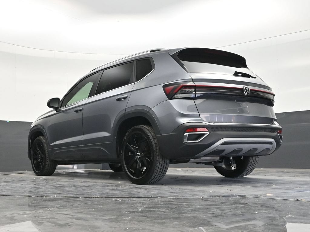 2025 Volkswagen Taos 1.5T SE