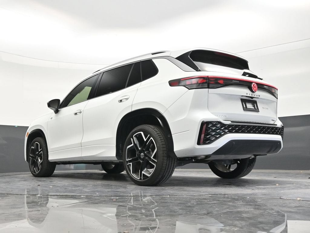 2026 Volkswagen Tiguan SEL R-Line Turbo