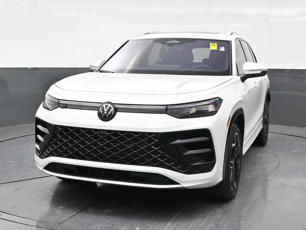 2026 Volkswagen Tiguan SEL R-Line Turbo