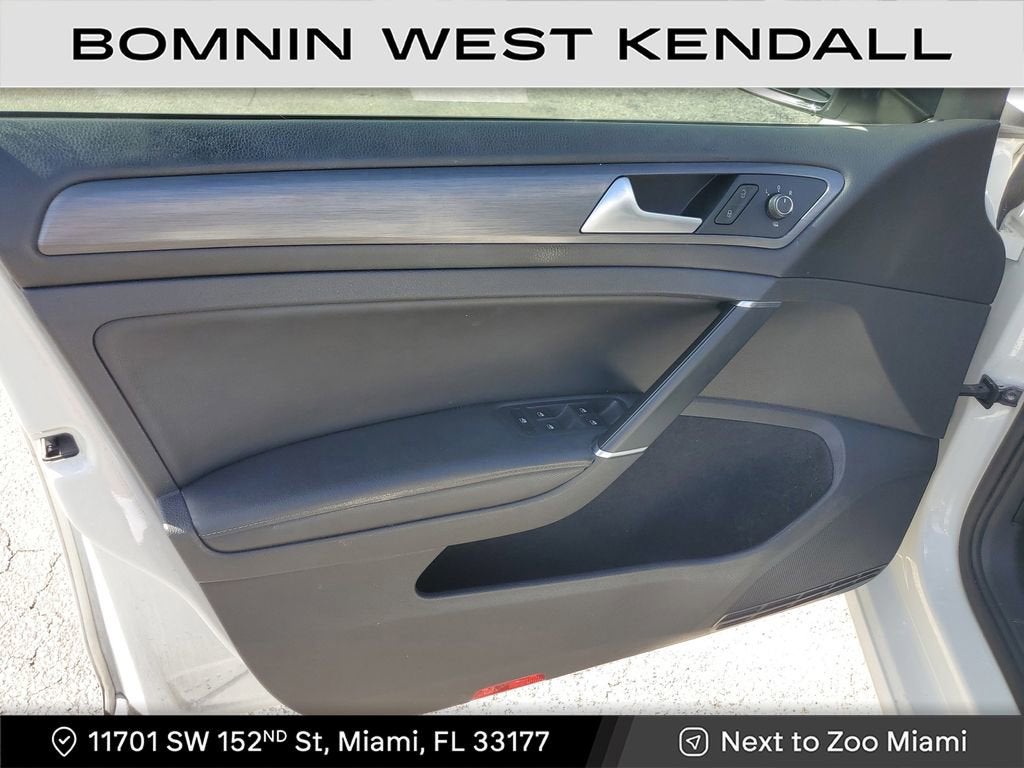 2018 Volkswagen Golf S