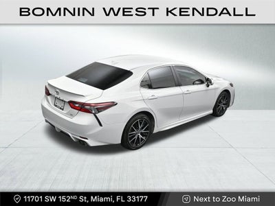 2023 Toyota Camry SE