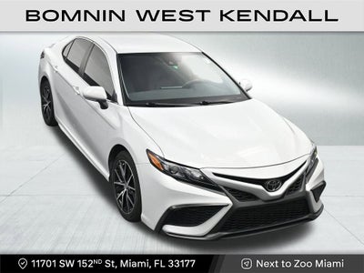 2023 Toyota Camry SE