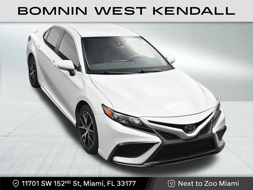 2023 Toyota Camry SE