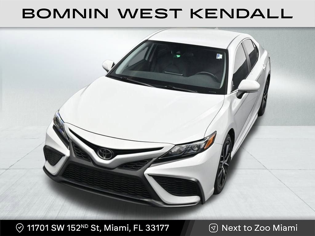 2023 Toyota Camry SE