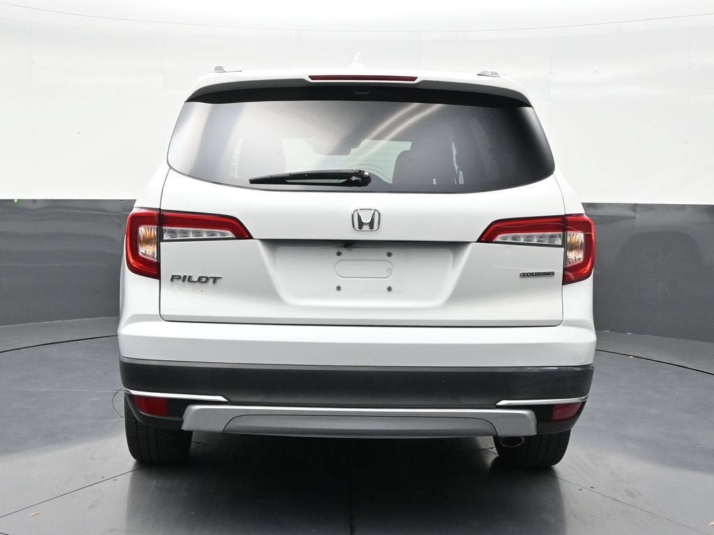2022 Honda Pilot Touring 7-Passenger