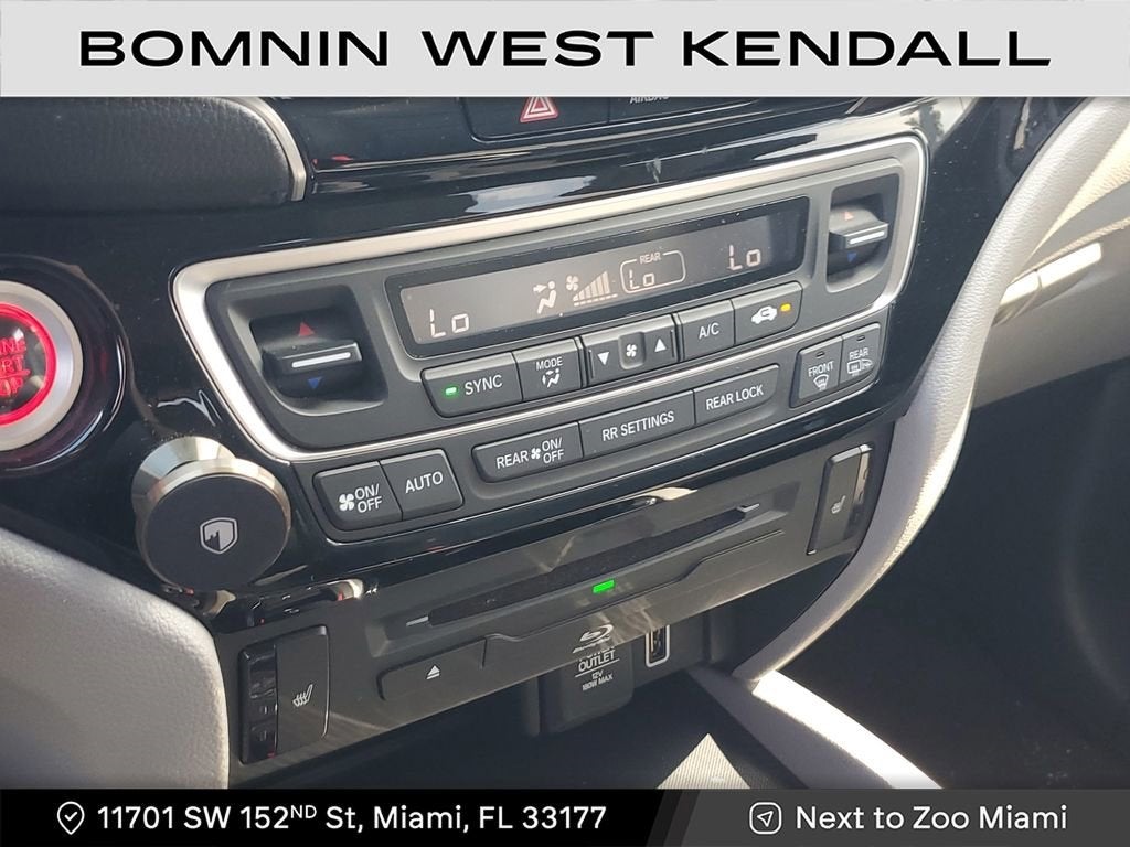 2019 Honda Pilot Touring 8-Passenger