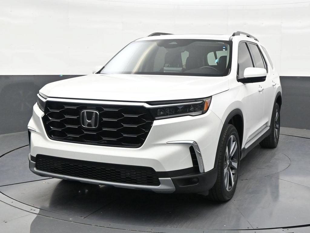 2024 Honda Pilot Touring