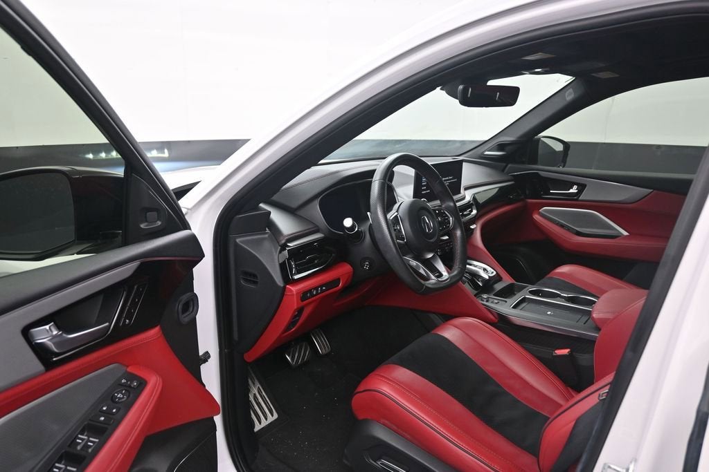 2025 Acura MDX w/A-Spec Package