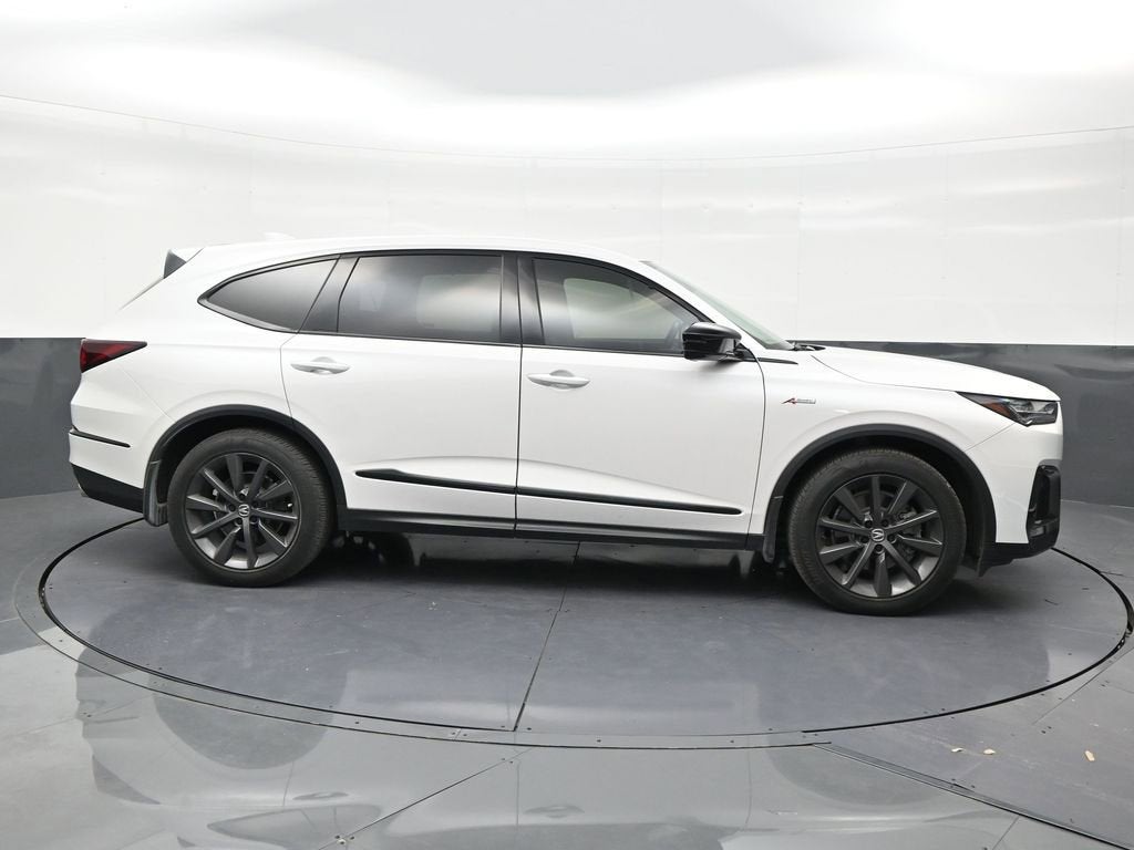 2025 Acura MDX w/A-Spec Package