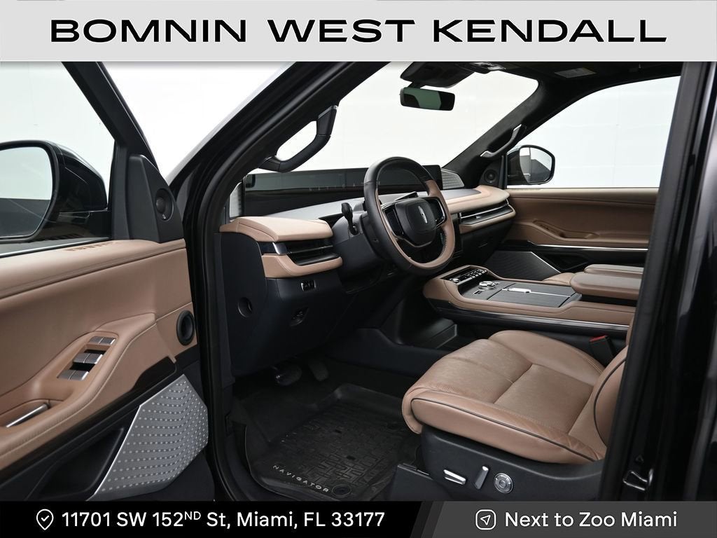 2025 Lincoln Navigator L Black Label