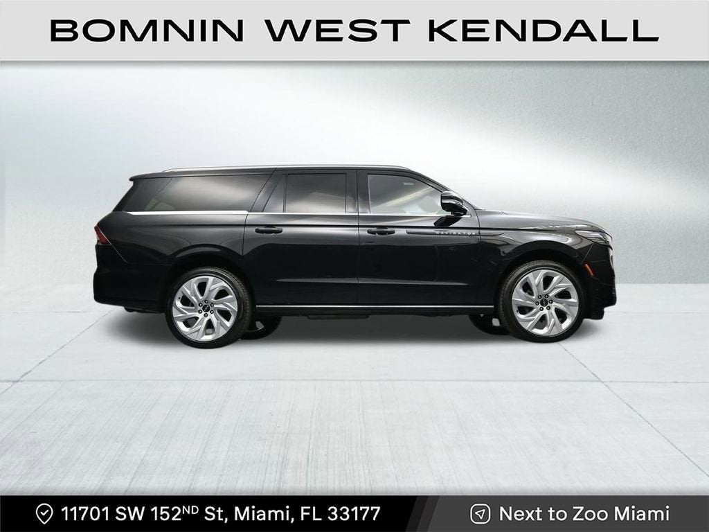 2025 Lincoln Navigator L Black Label