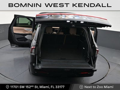 2025 Lincoln Navigator L Black Label