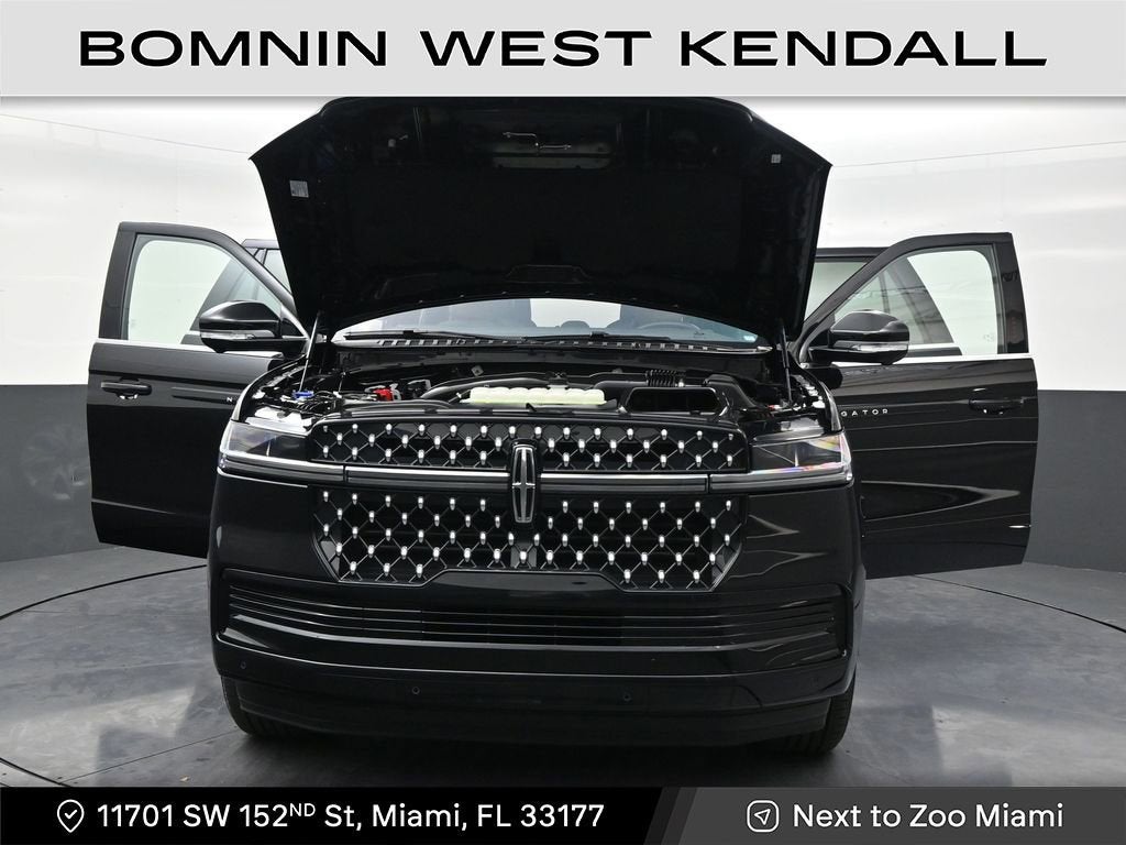 2025 Lincoln Navigator L Black Label