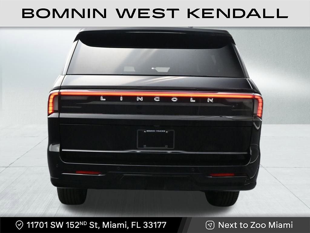2025 Lincoln Navigator L Black Label