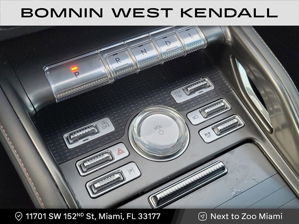 2024 Lincoln Nautilus Reserve