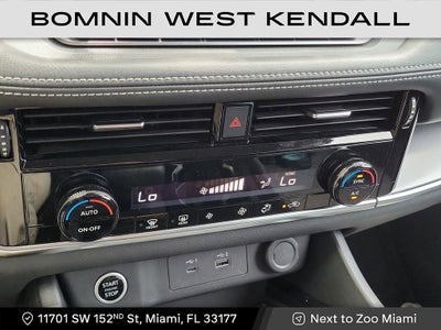 2022 Nissan Rogue SV