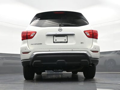 2020 Nissan Pathfinder SV