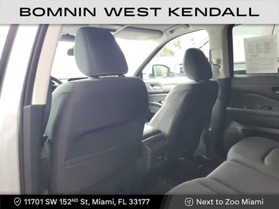 2022 Nissan Pathfinder S