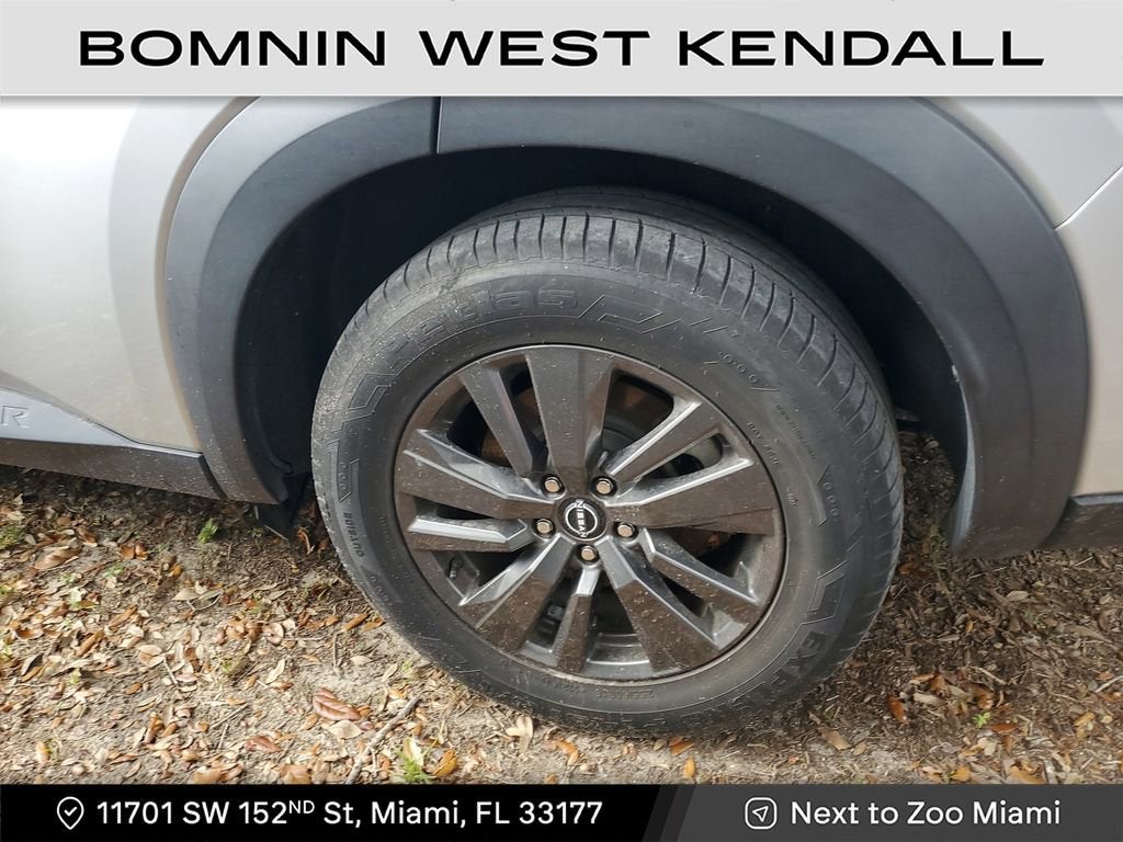 2022 Nissan Pathfinder S