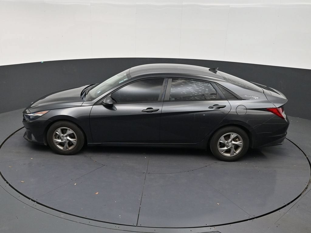 2021 Hyundai Elantra SE