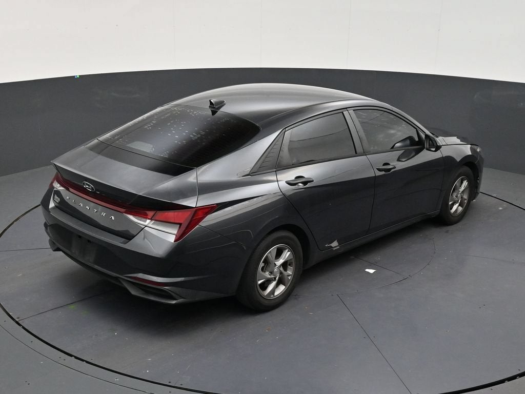 2021 Hyundai Elantra SE