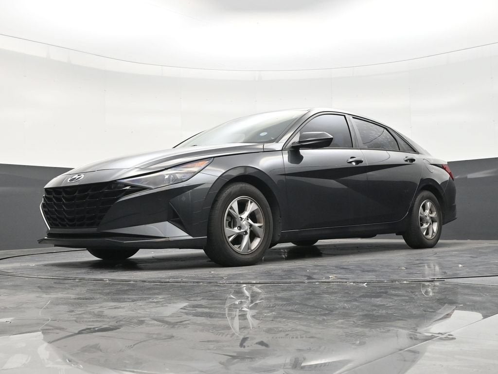 2021 Hyundai Elantra SE