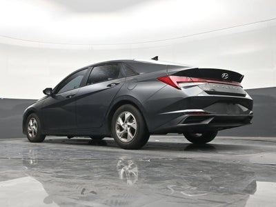 2021 Hyundai Elantra SE