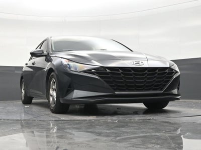 2021 Hyundai Elantra SE