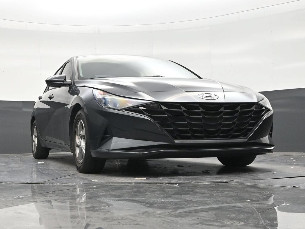 2021 Hyundai Elantra SE