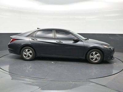 2021 Hyundai Elantra SE